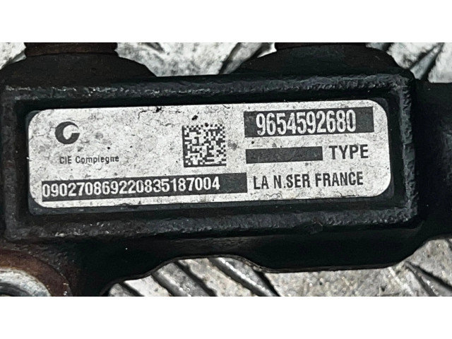 Vstřikovací lišta 9654592680   Volvo C30  pro naftový motor 1.6  