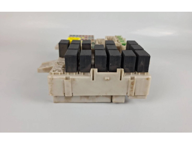 Блок предохранителей  MN108319   Mitsubishi Colt    