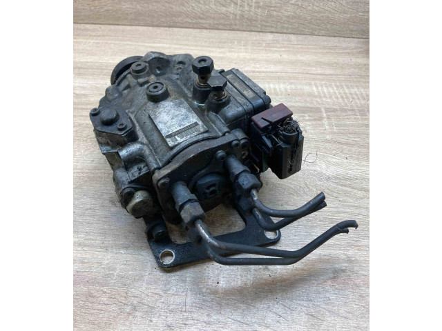 Vstřikovací lišta 0281001827, 047050400   Nissan Almera Tino     