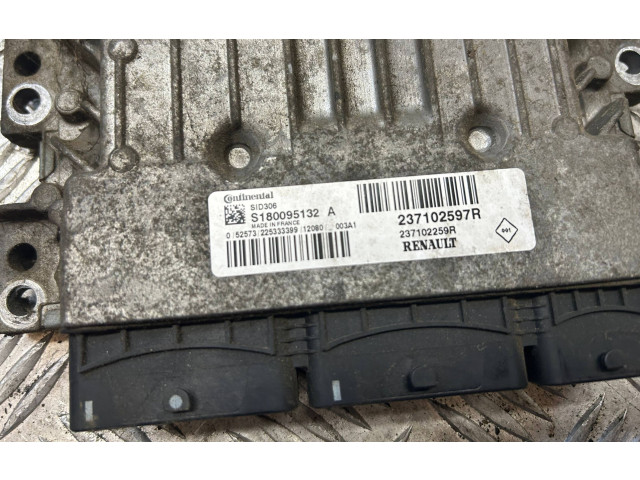 Řídící jednotka 237102597R   Dacia Lodgy 2012