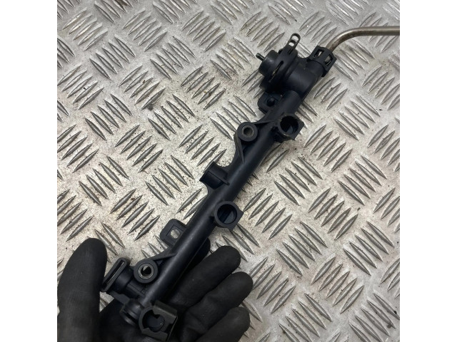 Топливная рампа at715887f1a   Land Rover Freelander 2.5 