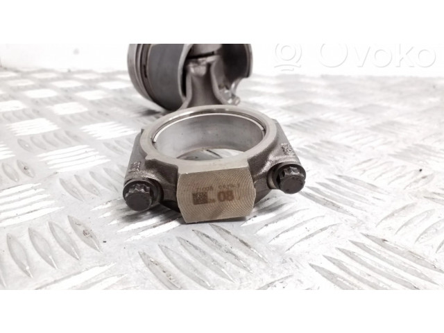 Píst 03LG, CAH   Audi A4 S4 B8 8K  pro naftový motor 2.0 CAHA 