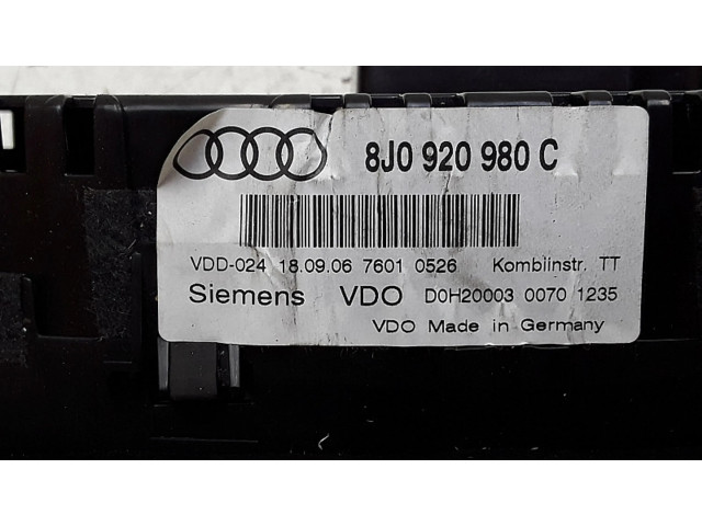Панель приборов 8j0920980c   Audi TT Mk1       