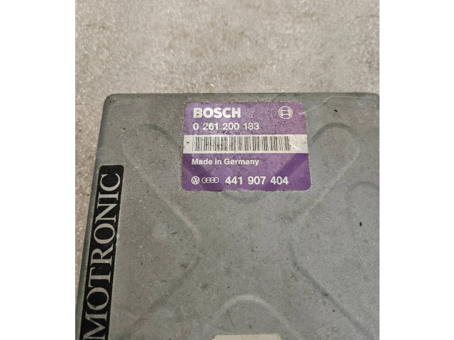 Блок управления двигателя 441907404, 0261200183   Audi V8