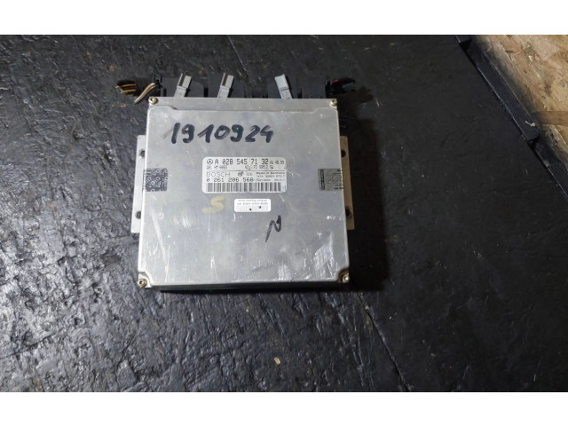 Блок управления двигателя A0285457132, 0261206568   Mercedes-Benz C W202