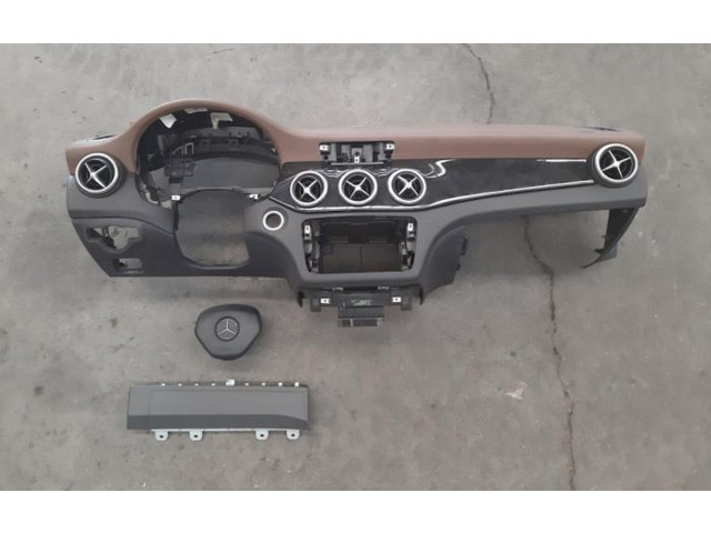 Блок подушек безопасности    Mercedes-Benz CLA C117 X117 W117