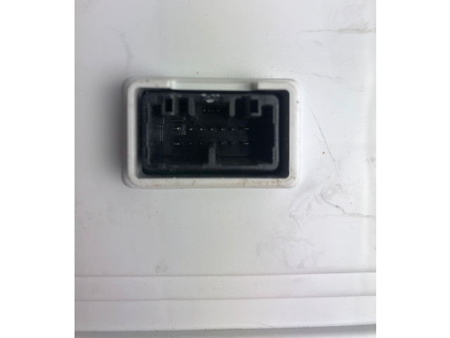 Přístrojová deska  Toyota Land Cruiser (J150) 2015 769168040  