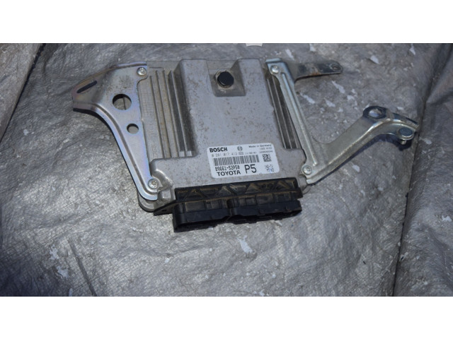 Блок управления двигателя 8966152P50   Toyota Verso-S