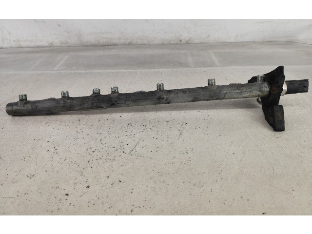 Vstřikovací lišta 0445216002   BMW 5 E39     