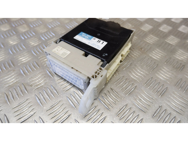 Блок комфорта 8922148450, 8273048J40   Lexus RX 450H   