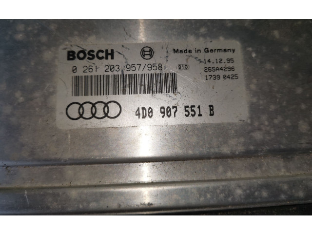 Řídící jednotka 4D0907551B, 0261203957   Audi A6 S6 C4 4A 1996