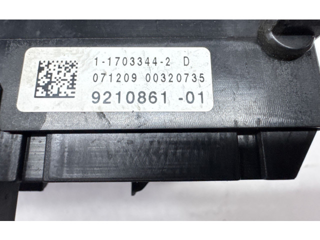Блок предохранителей 9210861, 00320735   BMW 5 GT F07    