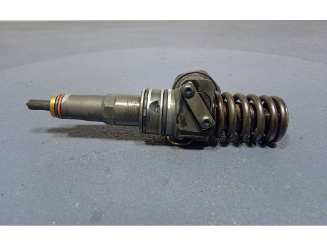 Форсунка 038130073BP, 038130073BP    Skoda Roomster (5J)   