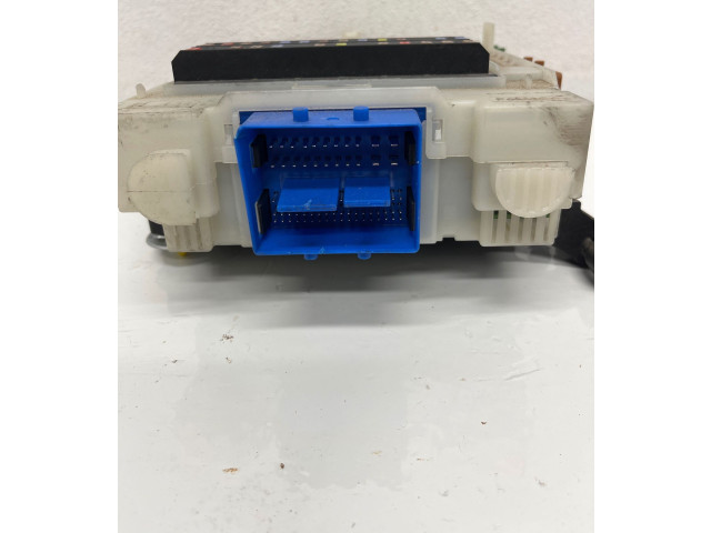 Блок предохранителей 6G9T14A073DJ, 28070405   Ford S-MAX    