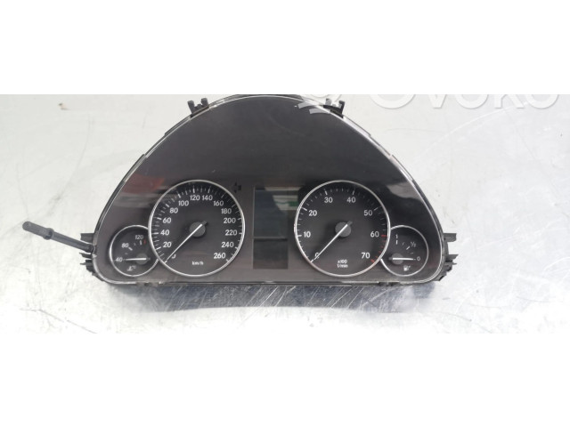 Přístrojová deska  Mercedes-Benz C W203  A2035400548  
