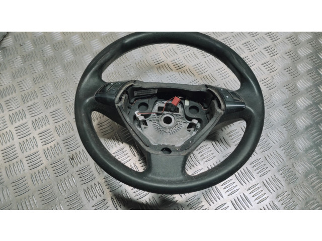 Руль Fiat Punto (199)  2005-2018 года 7354102510      