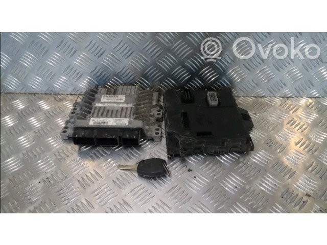 Řídící jednotka 8201051836   Renault Kangoo II 2009