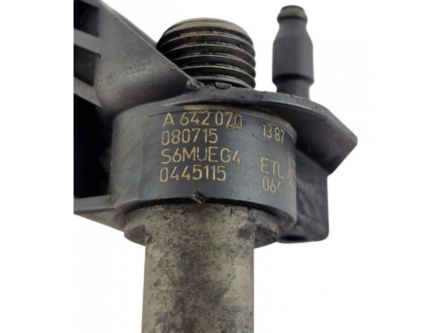 Vstřikovač A6420701387   Mercedes-Benz R W251    642.950 