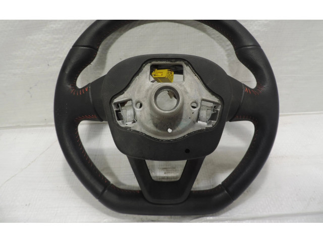 Volant Nissan Micra K14 2021   
