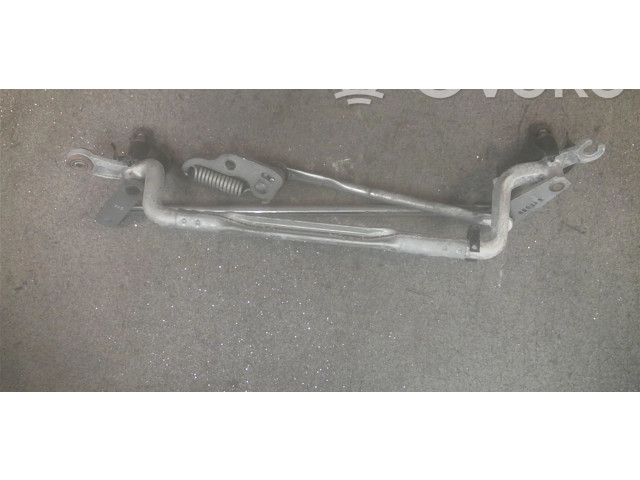 Моторчик заднего дворника 851500F030    Toyota Verso
