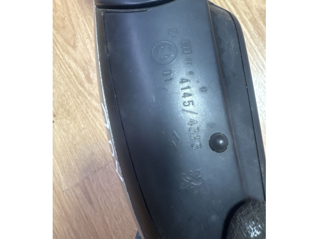 Zpětné zrcátko  Peugeot 407 2005  014145, 014313  