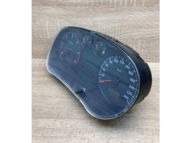 Přístrojová deska  Seat Toledo II (1M) 1998 W01M0920800C, 88311292  