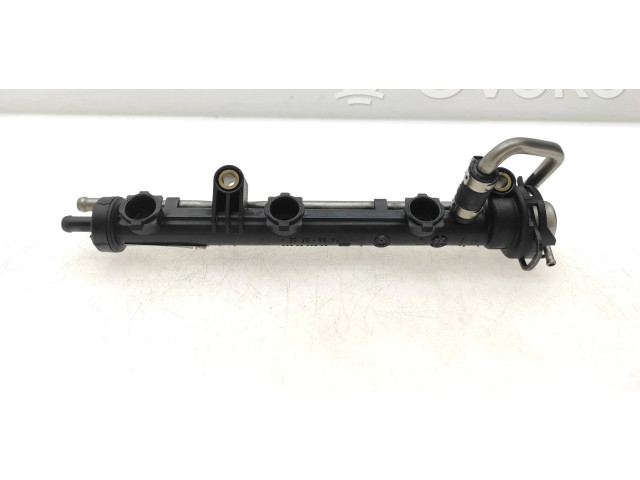 Vstřikovací lišta 0003096V004, 971301AM   Smart ForTwo I     