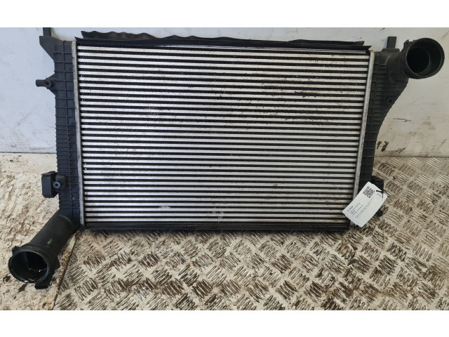 Интеркулер  1K0145803H   Volkswagen Caddy 