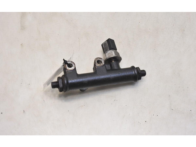 Vstřikovací lišta 0445214017, 003523L1   Peugeot 607  pro naftový motor 2.2  