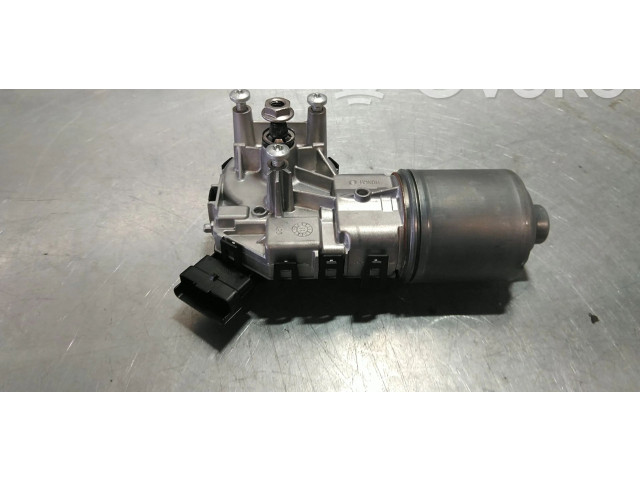 Стартер 0390240777    Renault Modus