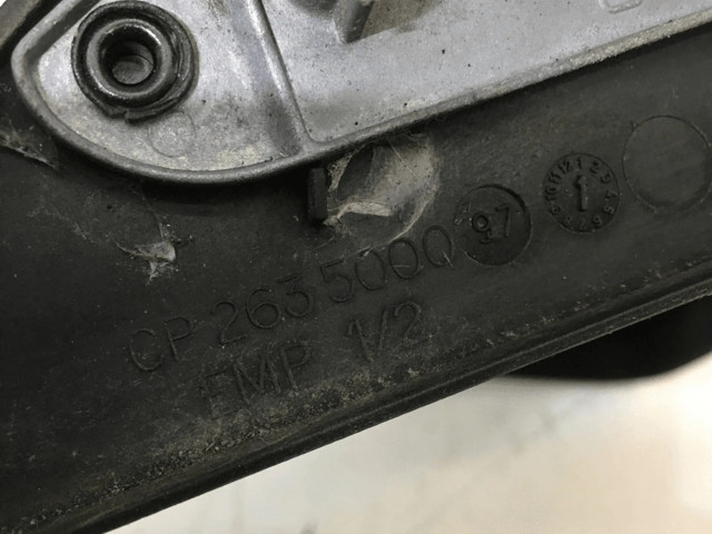 Zpětné zrcátko  Peugeot 106 1991  8148QP  
