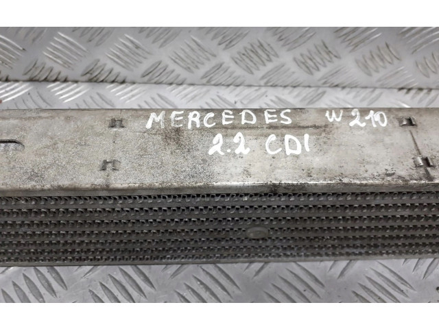 Интеркулер  A2105002000   Mercedes-Benz E W210 