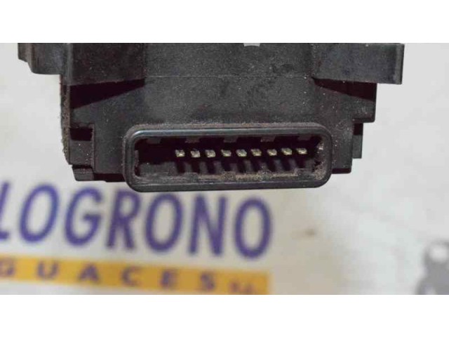 Ручка стеклоочистителей 8612A015   Mitsubishi Montero