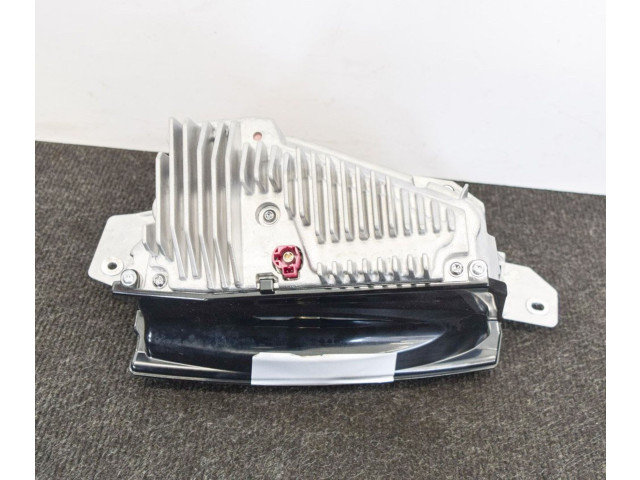 Дисплей    6820855A2C39944600   BMW M4 F82 F83