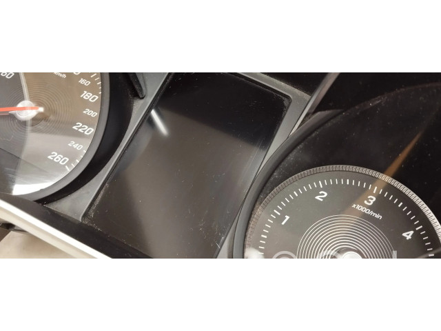Přístrojová deska  Mercedes-Benz C W205 2018 A2059006733  