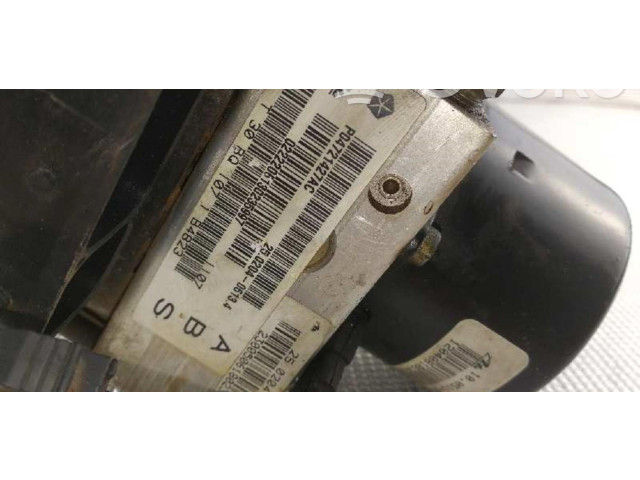 Блок АБС 04686702AA   Chrysler  Voyager  2001 - 2004 года