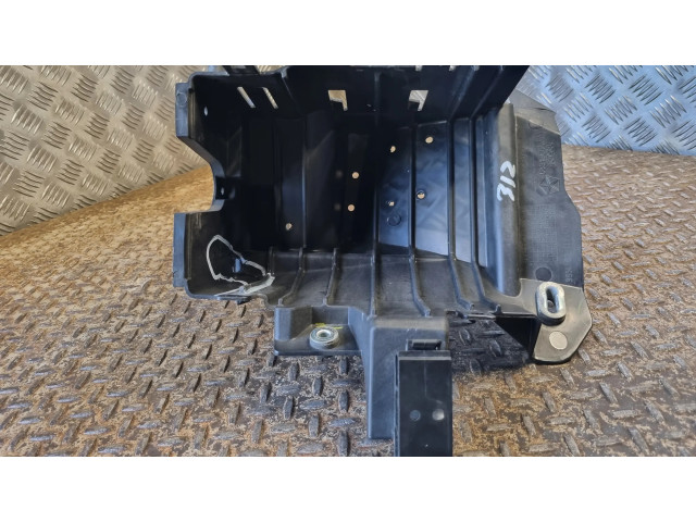 Блок предохранителей  68318605AA   Jeep Grand Cherokee    