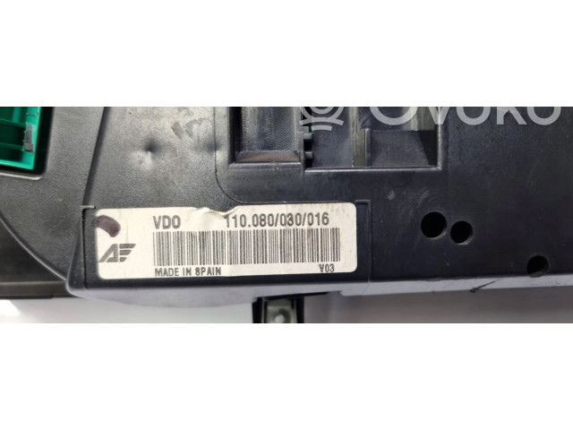 Přístrojová deska  Volkswagen Sharan 2004 7M39208000J  
