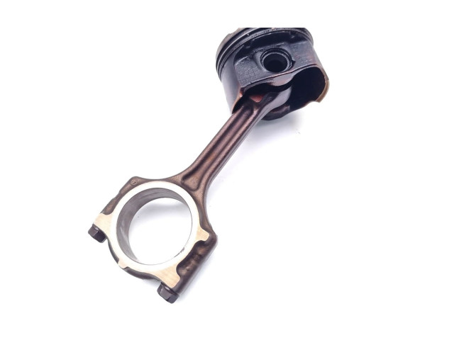 Píst HR13DDT   Nissan Qashqai    HR13DDT 