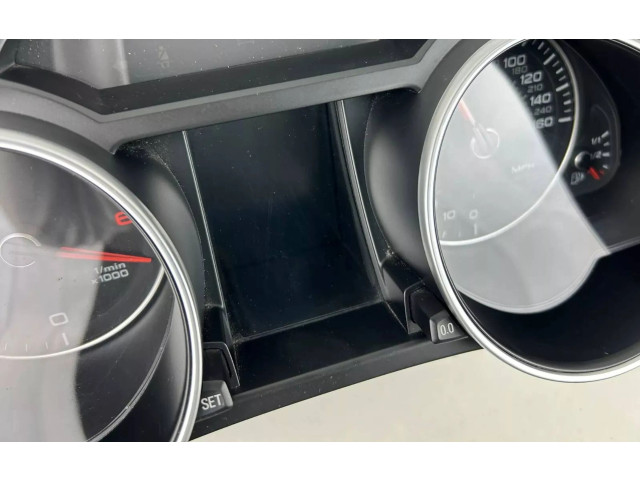 Přístrojová deska  Audi A5 2019 8T0920984K  