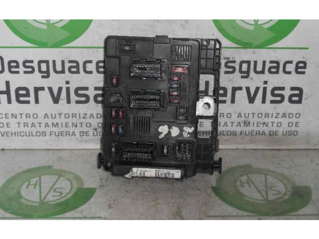   Pojistková skříňka 9643498980, 0090012   Peugeot 206 2002