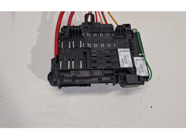   Pojistková skříňka 31346284, 31346137   Volvo V60 2014