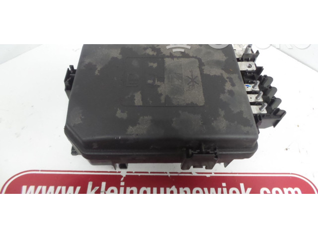 Блок предохранителей 39040858   Vauxhall Astra K    