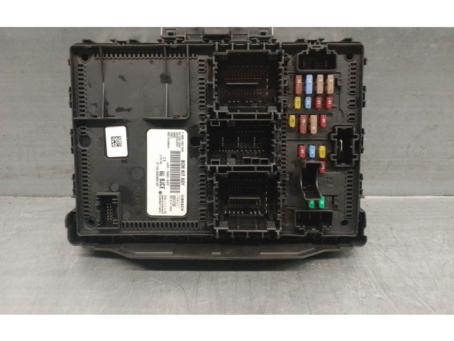 Pojistková skříňka Řídící jednotka BSM F005V03569, 20211128   Ford Focus 2021