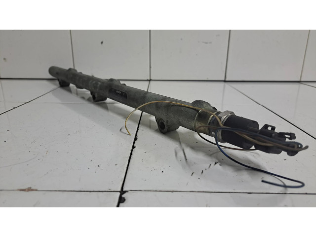 Vstřikovací lišta 0445216002, 008190   BMW 5 E39  pro naftový motor 2.5  