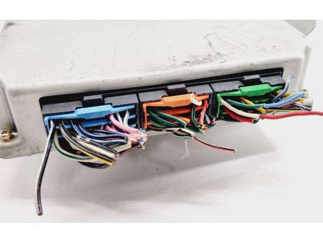Pojistková skříňka Блок управления двигателем ECU A18000D8U, 22611AF634   Subaru Impreza II 2002