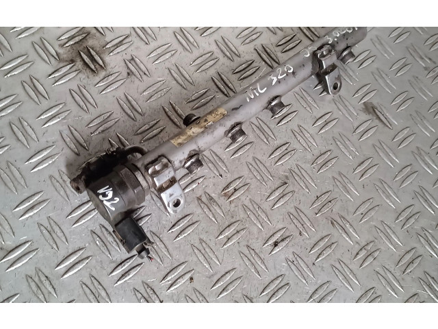 Vstřikovací lišta A6420700495, A6420700477   Mercedes-Benz ML W164     