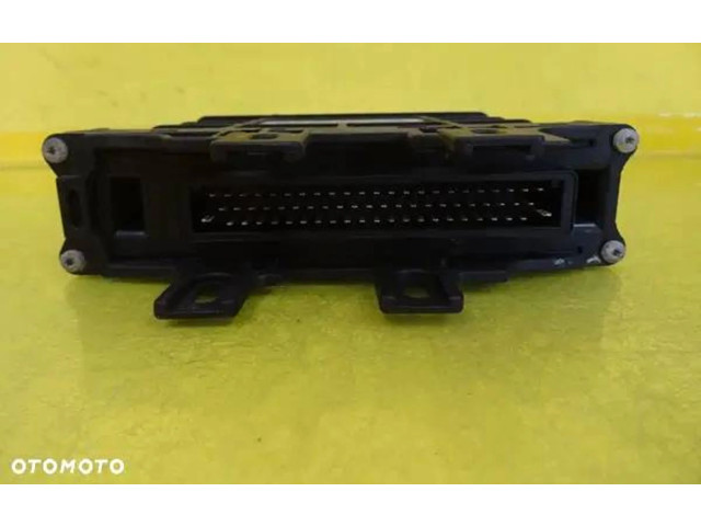 Блок управления коробкой передач 01M927733DA   Volkswagen Golf III