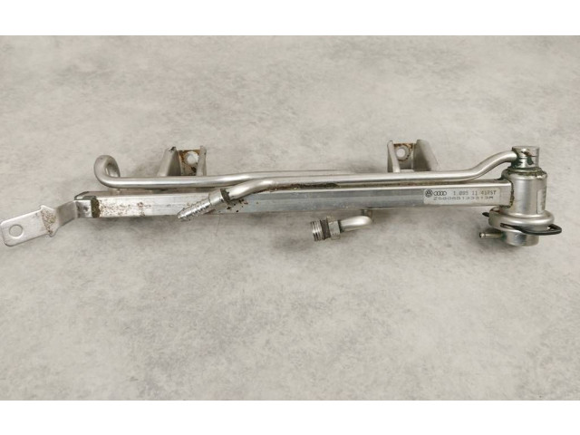 Топливная рампа 06B133313M, 1095114106T   Volkswagen PASSAT B5.5  