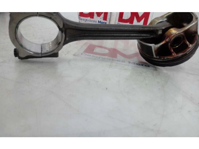Píst 100435728K   Peugeot 208     